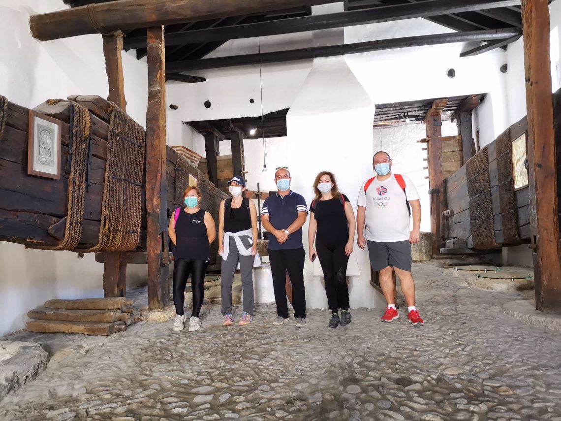 Almazara La Erilla retoma las visitas guiadas y las catas de aceite Reapertura respetando preventivas e higiénicas